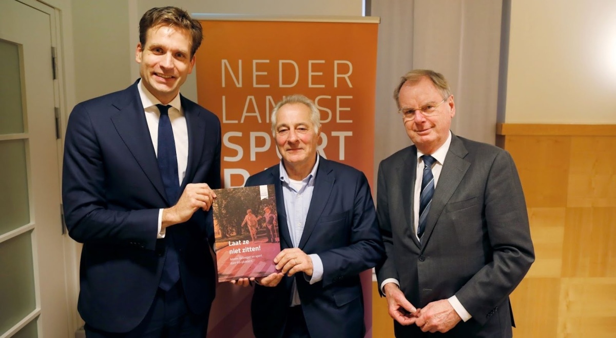 Nederlandse Sportraad: neem bewegen en sport door 65-plussers serieus